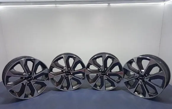 KIA Stonic R18 alloy rim 52910H850