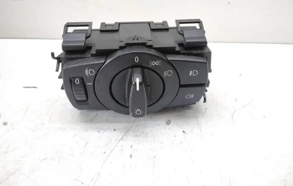 BMW 1 E81 E87 Light switch 6932794