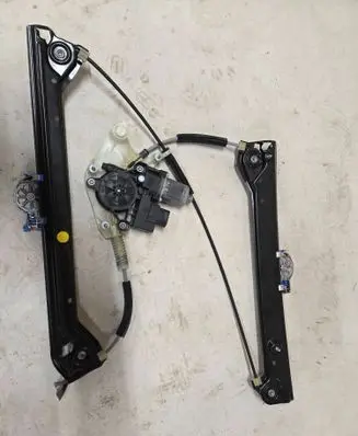 BMW 6 G32 Gran Turismo Front door window regulator with motor 7382553 00000508 S007032001