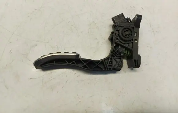 Mercedes-Benz V Class W447 Accelerator throttle pedal A4473000500