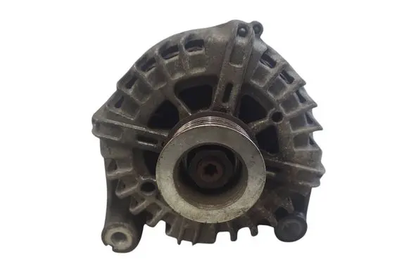 BMW 1 E81 E87 Generator/alternator 7802261 FG18S019 2543461C