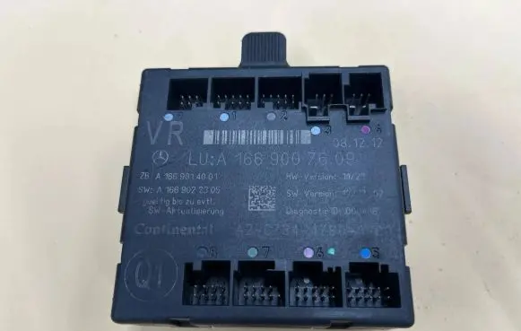 Mercedes-Benz ML W166 Door control unit/module A1669007609 A1669022305 A1669014001