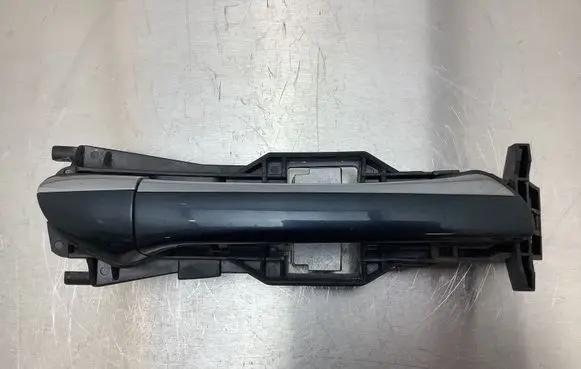 Mercedes-Benz E W211 Front door exterior handle 