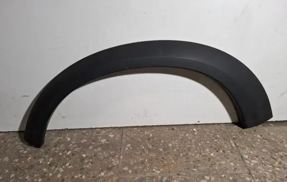 Volvo XC70 Front arch trim 30763653
