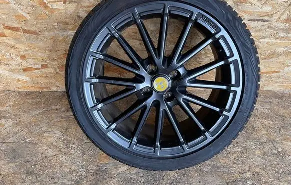 Fiat 500 Abarth R17 alloy rim 52180333