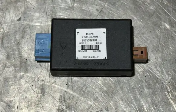 Peugeot 508 Alarm control unit/module 9665582380