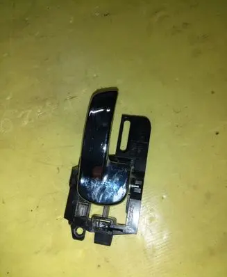 Nissan Qashqai Front door interior handle 80670JD08449
