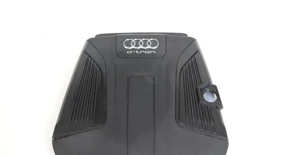 Audi Q7 4M Engine cover (trim) 4M0133849D