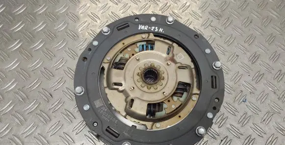 Toyota Yaris XP210 Clutch set kit