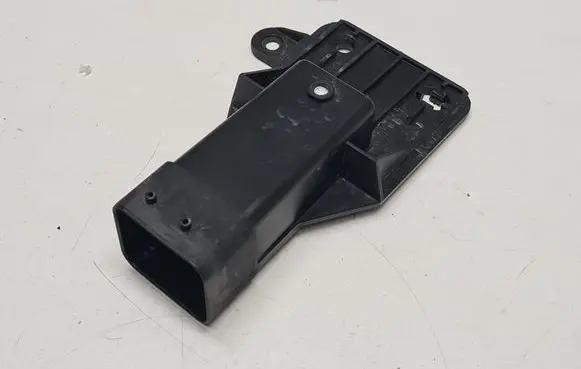 Coolant fan relay