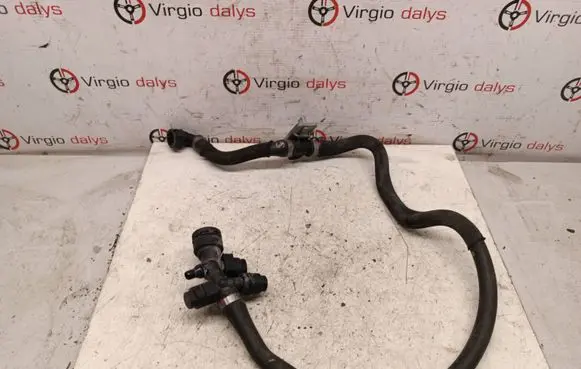 BMW 5 F10 F11 Engine coolant pipe/hose 8513834