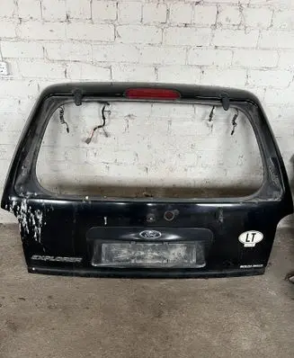 Ford Explorer Tailgate/trunk/boot lid 