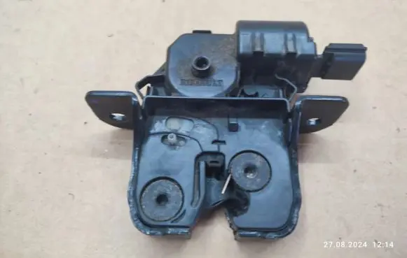 Renault Scenic III - Grand scenic III Tailgate/trunk/boot lock/catch/latch 846300005R