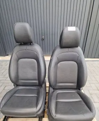 Hyundai Kona I Seat set 