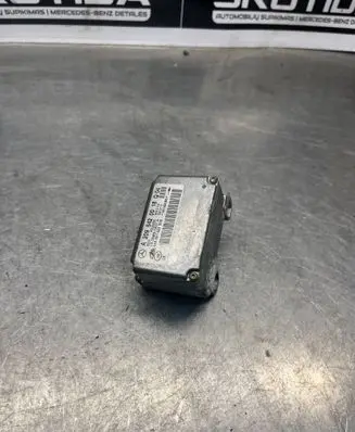 Mercedes-Benz CLK A209 C209 ESP acceleration yaw rate sensor A2095420018