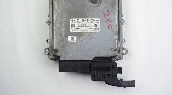 Mercedes-Benz Vito Viano W447 Engine control unit/module A6519002803 0281031244