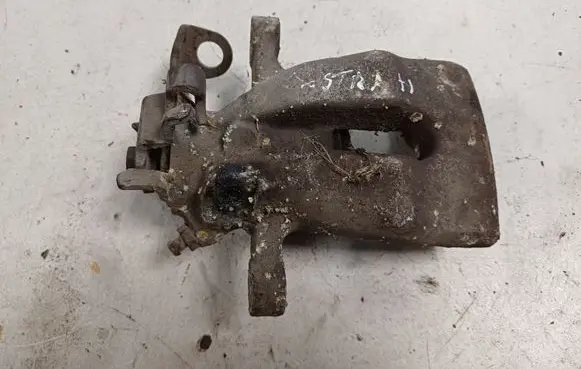 Opel Astra H Rear brake caliper