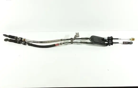 Toyota Yaris Gear shift cable linkage 
