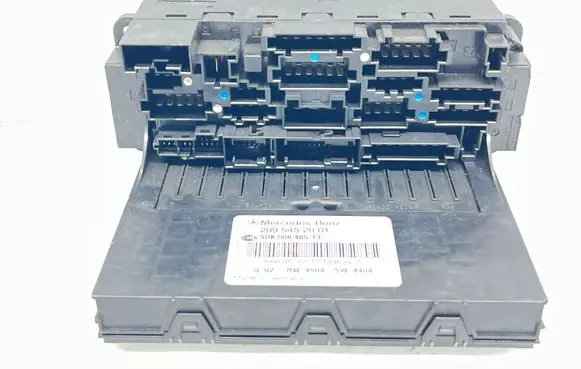 Mercedes-Benz CLK A209 C209 Fuse module 2095452001 5DK00848513