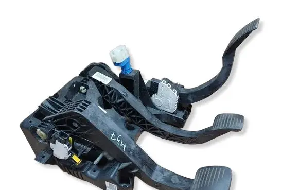 Peugeot Boxer Pedal assembly 2582501056