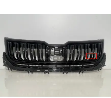 Skoda Kodiaq Front bumper upper radiator grill 565853663E