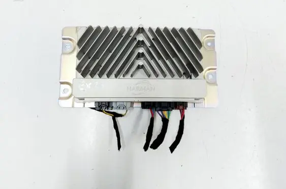 Sound amplifier
