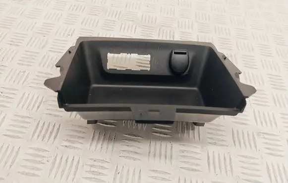 Renault Kadjar 12 V Socket (front) 969258644R