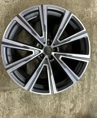 BMW X5M G05 F95 R22 alloy rim 8072000 4295