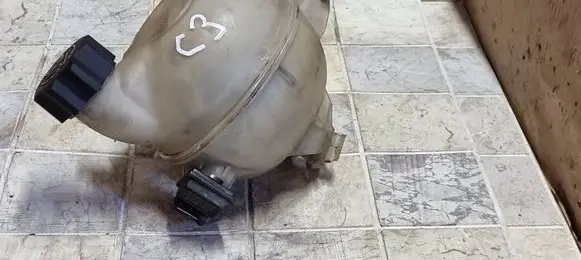 Citroen C3 Coolant expansion tank/reservoir 9639562580 9680153580 9680154180