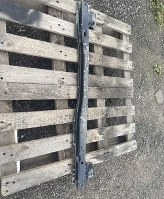 Opel Vivaro Radiator mount bracket 