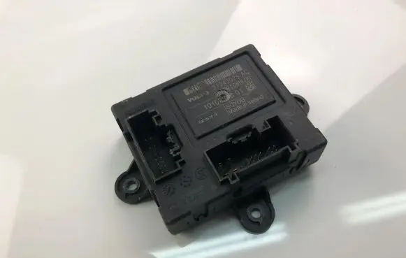 Volvo S90, V90 Other control units/modules 31343025AC