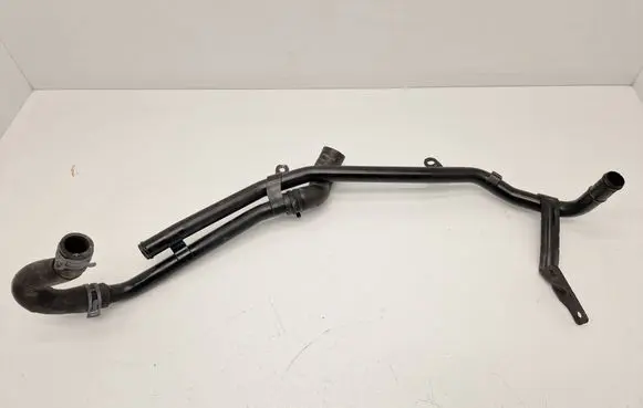 Volkswagen Golf VII Engine coolant pipe/hose 5Q0121070AF 5Q0121064AD