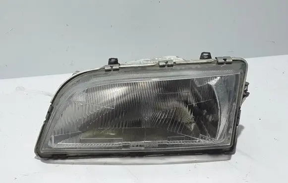 Volvo S40, V40 Headlight/headlamp 3345702