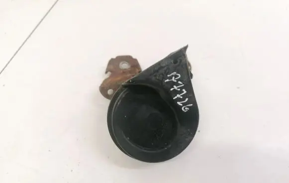 Skoda Octavia Mk2 (1Z) Horn signal