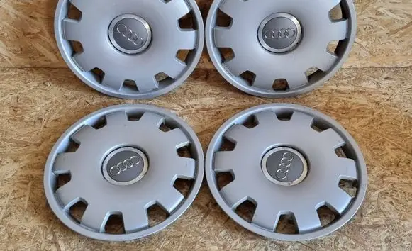 Audi A4 S4 B7 8E 8H R16 wheel hub/cap/trim 4B0601147D