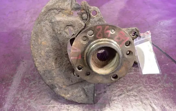 Volkswagen Golf IV Front wheel hub spindle knuckle