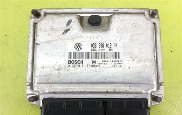 Skoda Fabia Mk4 (6VA) Engine control unit/module 038906012AN