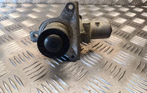 Renault Scenic II - Grand scenic II EGR valve 8200561269A H8200282949