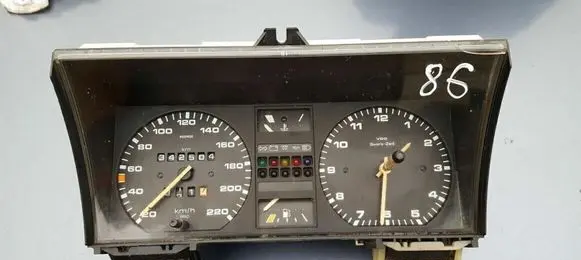 Volkswagen Jetta II Speedometer (instrument cluster) 191919033CC
