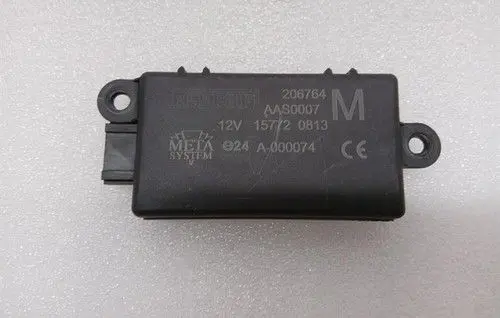 Ferrari California F149 Aerial antenna switch