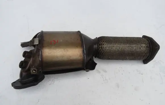 Volvo XC70 Catalyst/FAP/DPF particulate filter 30751389 30751387 2572023