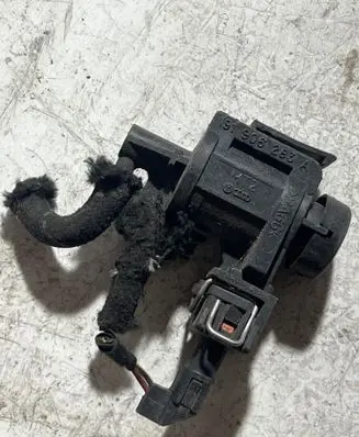 Seat Toledo II (1M) Turbo solenoid valve 191906283A