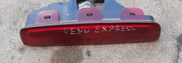Renault Express Third/center stoplight 8200690117