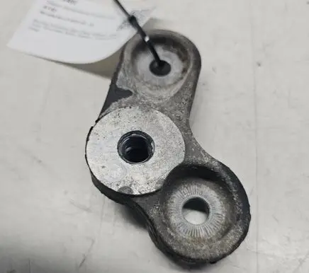 Mercedes-Benz S W221 Rear differential/diff mount bracket A2213511318