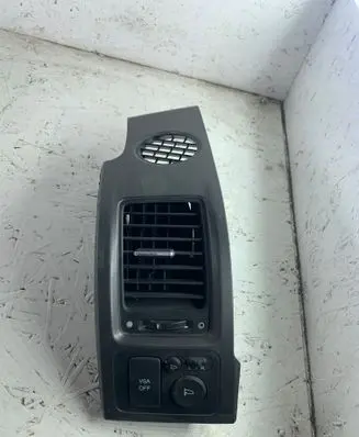 Honda CR-V Dash center air vent grill 77620SWAG