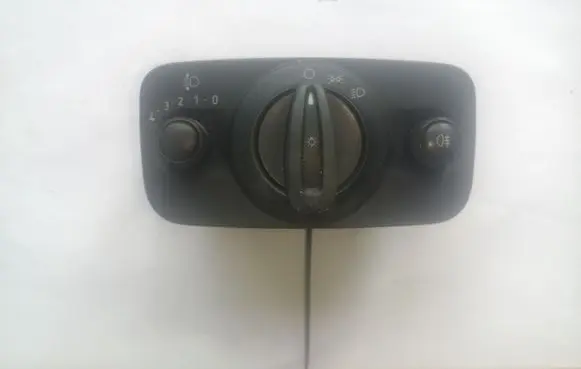 Ford Fiesta Light switch 8A6T13A024AB 8A6T13A024 10004133