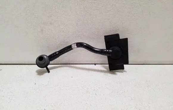 Mercedes-Benz CLS C218 X218 Vacuum line/pipe/hose A2124303829
