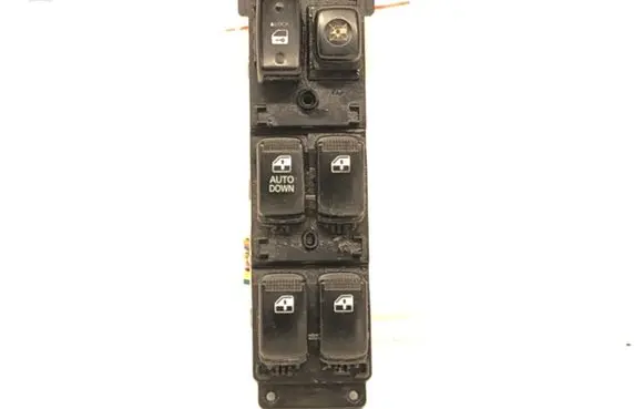 KIA Rio Electric window control switch 93570-1G212