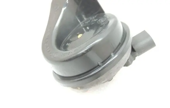 BMW 5 F10 F11 Horn signal 61337279782 7279782