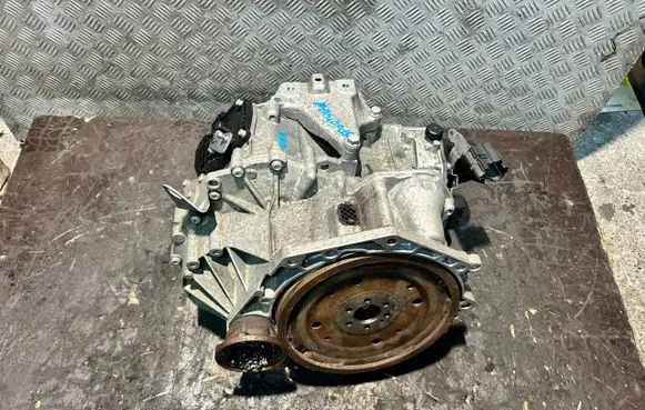 Volkswagen Golf Sportsvan Automatic gearbox 5782647